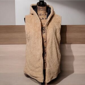 Southern Bliss Sherpa Style Jacket Vest Size S